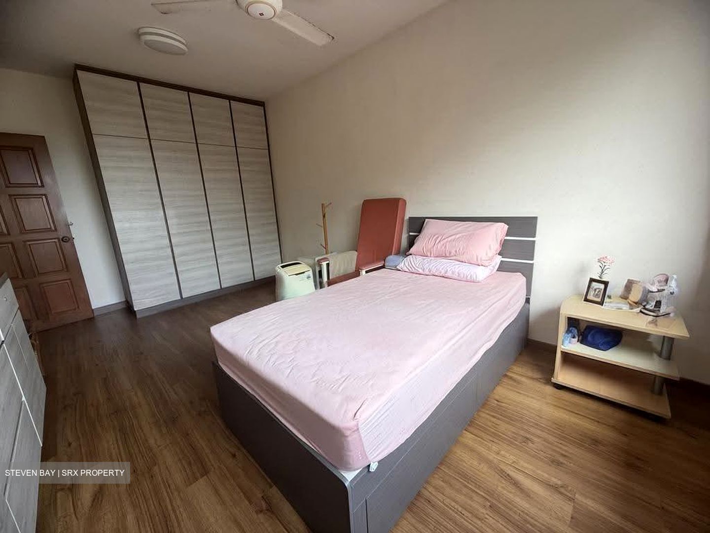 Lakeview Estate (D20), Apartment #630085941